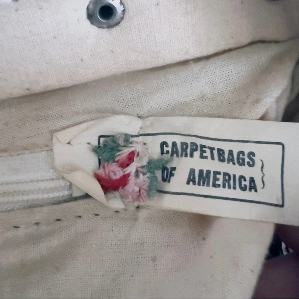 Vintage 70s Early Carpetbags of America Tapestry Doctor Bag Rococo Artsy Brass